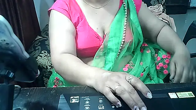 Punambhabisexy online show from October 5, 2025, 5:58 pm