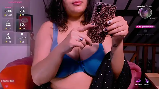 Ruvi Queen online show from October 31, 2025, 12:07 am