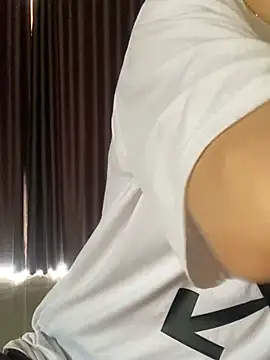 Ruby bear online show from March 21, 2025, 4:28 am