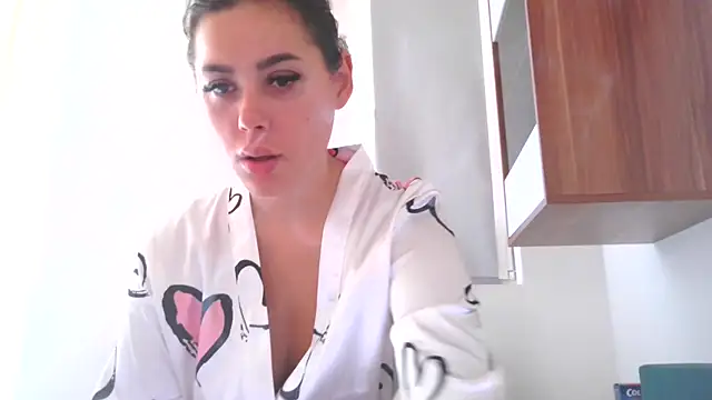 LovelyJulliette online show from September 12, 2025, 9:31 am