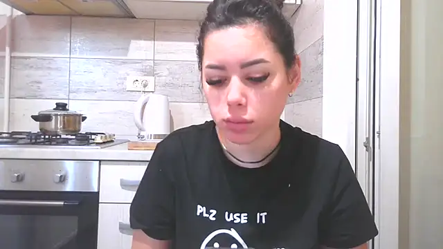 LovelyJulliette online show from January 15, 2026, 1:25 pm