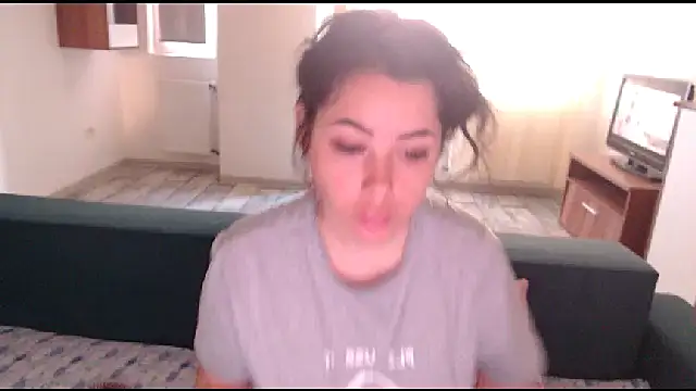 LovelyJulliette online show from March 22, 2025, 9:56 am