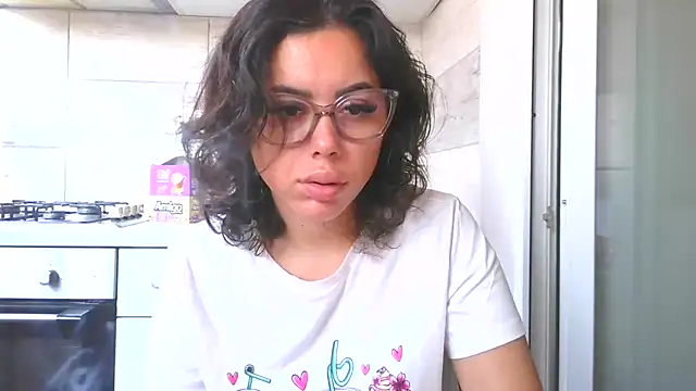 LovelyJulliette online show from October 23, 2025, 10:25 am