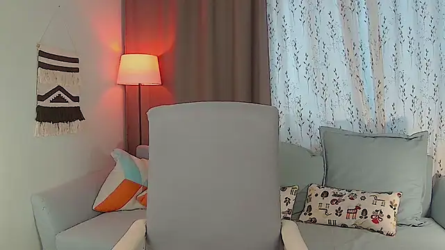 NandiSmile online show from February 26, 2026, 7:08 am