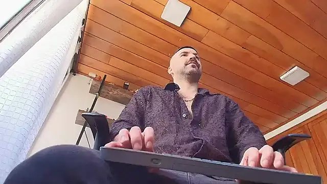 ADONIS ART01 online show from February 14, 2026, 5:35 pm