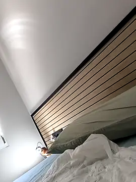 fransexdol online show from April 18, 2026, 2:08 pm