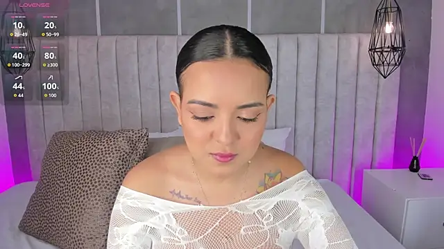 lea gray online show from December 16, 2025, 6:23 pm