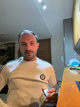 Adventurehotman online show from October 5, 2025, 5:36 pm