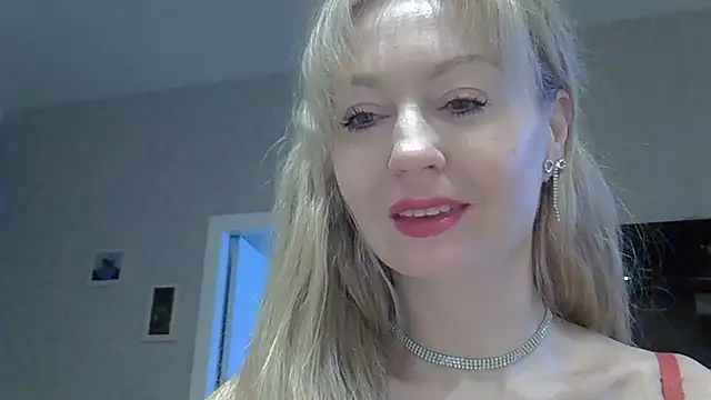 ZarinaSwift online show from January 15, 2026, 4:38 am