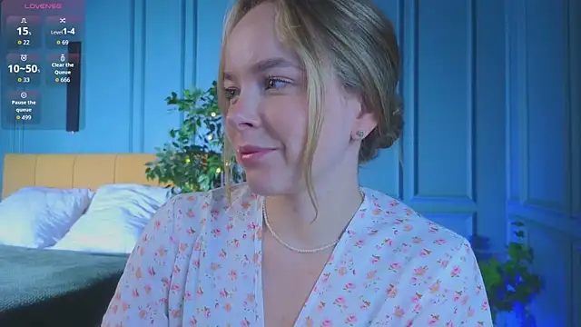 milly shy online show from October 2, 2025, 7:01 am