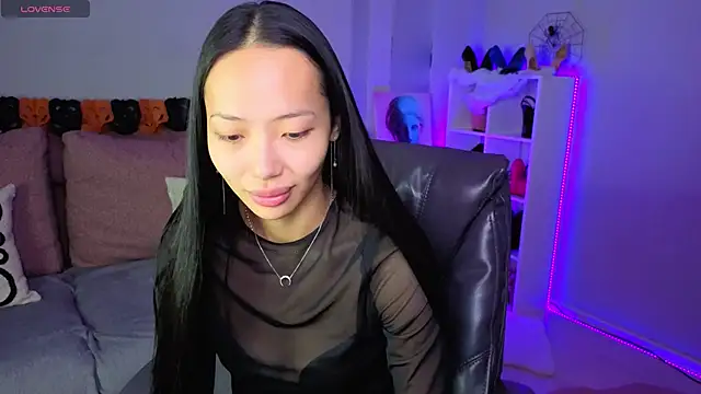  MIURA  online show from October 25, 2025, 1:05 am