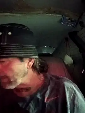 Hotbodyscottie online show from September 15, 2025, 7:42 am