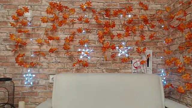 Amelia Kiss  online show from November 21, 2025, 12:53 am