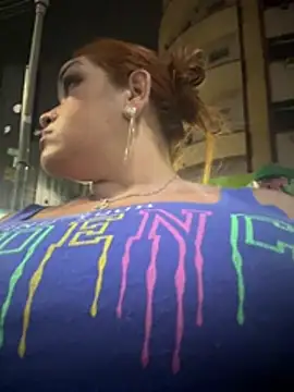 Bruninhaa34 online show from February 5, 2026, 10:49 pm