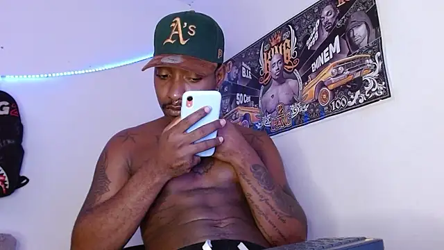 king  Black online show from February 25, 2026, 3:23 pm