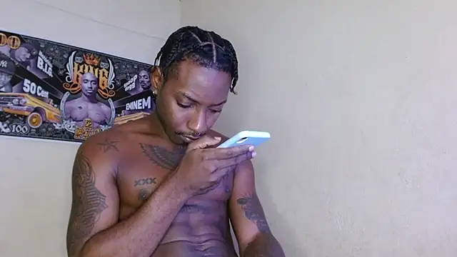 king  Black online show from September 13, 2025, 12:27 pm