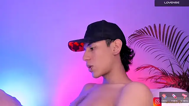 Levin Hikaru online show from November 7, 2025, 3:55 am