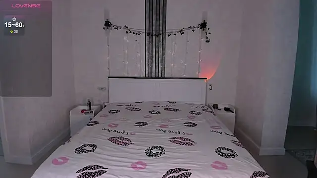 lia sun online show from February 21, 2025, 10:50 am