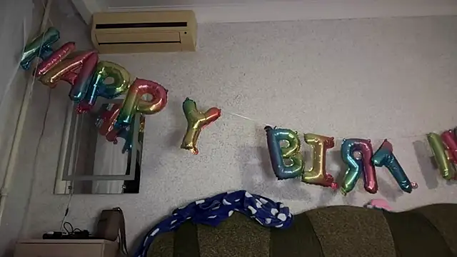 daddyandmyprincess online show from October 23, 2025, 6:17 pm