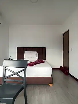 Amahd696 online show from February 19, 2026, 12:02 pm