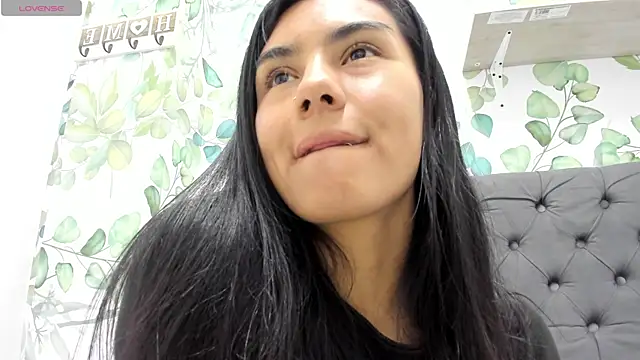 Snapshot of atilanadiaz7 chatting on October 28, 2025, 5:01 pm atilanadiaz7 online show from October 28, 2025, 5:01 pm