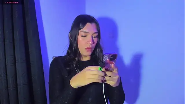 Camila Coxx online show from March 4, 2025, 6:26 am