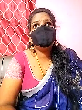 melina214 online show from March 22, 2025, 5:20 pm