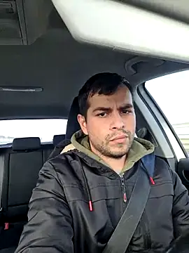 hornny1995 online show from November 13, 2025, 10:41 am