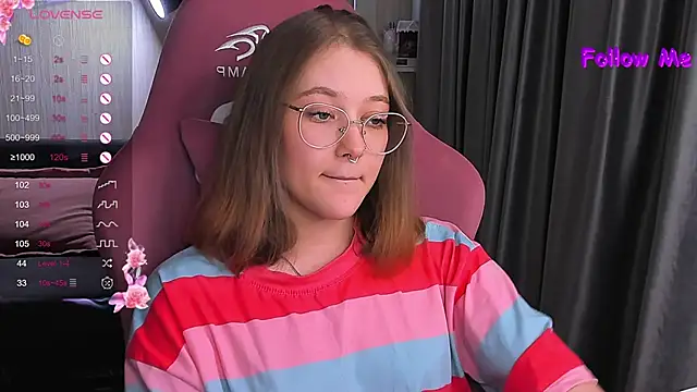 Snapshot of bunny_bubble chatting on March 6, 2025, 10:58 pm bunny bubble online show from March 6, 2025, 10:58 pm