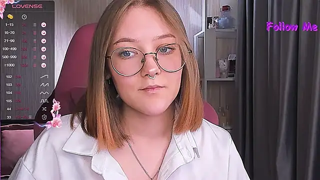 Snapshot of bunny_bubble chatting on January 4, 2025, 9:41 pm bunny bubble online show from January 4, 2025, 9:41 pm