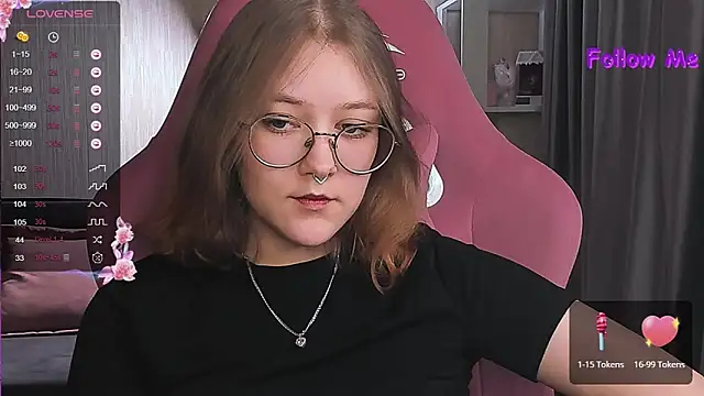 Snapshot of bunny_bubble chatting on January 20, 2025, 9:11 pm bunny bubble online show from January 20, 2025, 9:11 pm