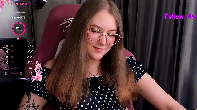 Snapshot of bunny_bubble chatting on November 26, 2025, 11:16 pm bunny bubble online show from November 26, 2025, 11:16 pm