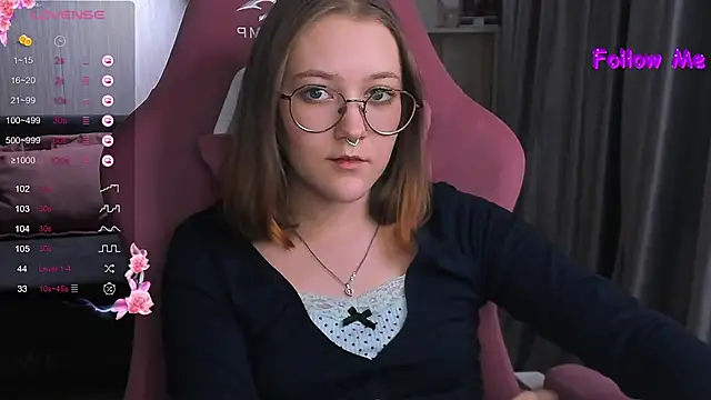 Snapshot of bunny_bubble chatting on February 7, 2025, 12:09 am bunny bubble online show from February 7, 2025, 12:09 am