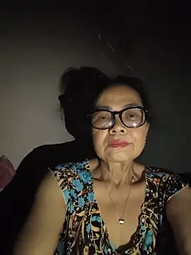 Snapshot of Hotestlove chatting on May 28, 2026, 2:56 pm Hotestlove online show from May 28, 2026, 2:56 pm