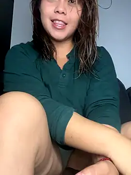 MerlyG online show from December 6, 2024, 7:04 am