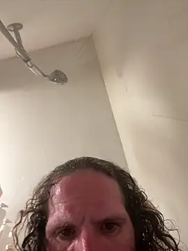 Crackkers online show from November 21, 2025, 6:01 am