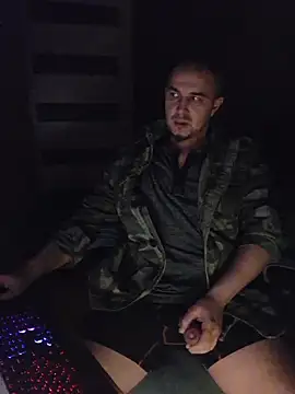 Snapshot of Foxyshaved chatting on February 4, 2026, 3:01 am Foxyshaved online show from February 4, 2026, 3:01 am