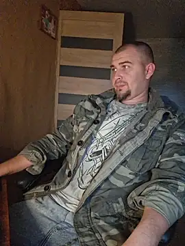 Foxyshaved online show from September 20, 2025, 4:50 am