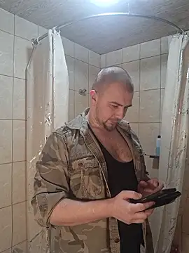 Snapshot of Foxyshaved chatting on January 17, 2026, 6:06 am Foxyshaved online show from January 17, 2026, 6:06 am