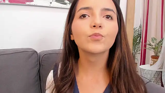 Raychell Black online show from March 14, 2025, 4:30 pm