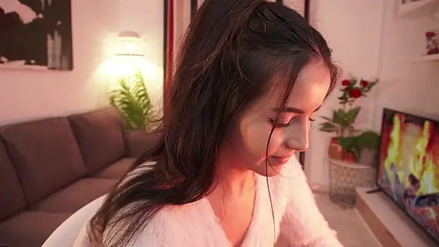 Raychell Black online show from April 19, 2026, 6:10 pm