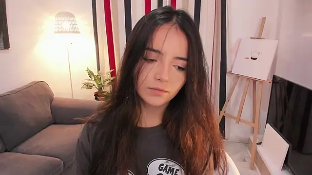 Raychell Black online show from November 20, 2025, 4:40 pm