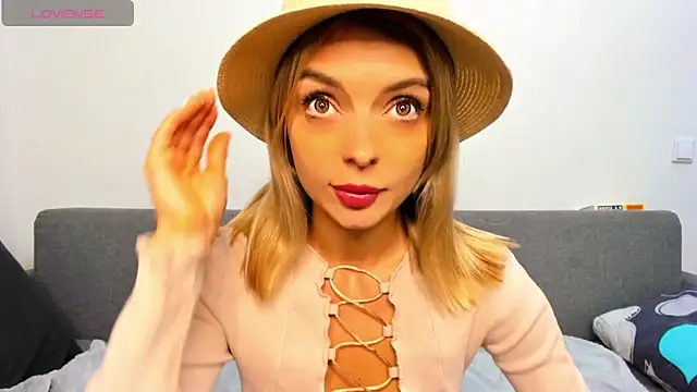 Snapshot of _ellen_meow_ chatting on November 11, 2025, 9:20 pm ellen meow online show from November 11, 2025, 9:20 pm