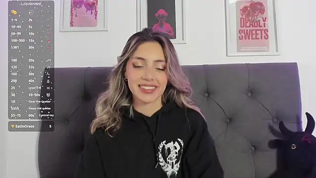 IsadoraGalle  online show from February 11, 2026, 9:14 pm