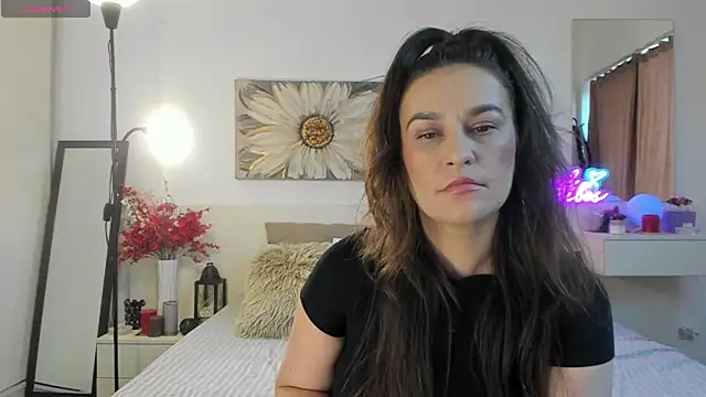 Snapshot of JoyCasidy chatting on November 26, 2025, 1:11 pm JoyCasidy online show from November 26, 2025, 1:11 pm