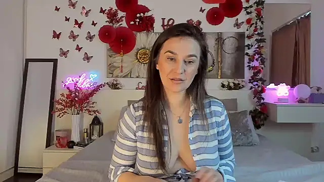 Snapshot of JoyCasidy chatting on February 21, 2025, 3:21 pm JoyCasidy online show from February 21, 2025, 3:21 pm