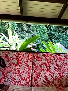 emma4xxx online show from March 25, 2026, 7:24 pm