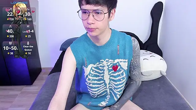 Aventure Twinks online show from March 8, 2025, 6:16 pm