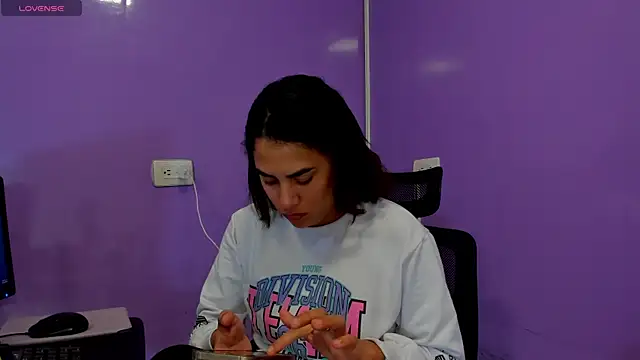 bunnys bells online show from September 24, 2025, 3:51 pm