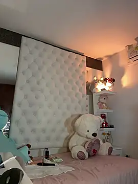 ZarahEvans online show from February 12, 2025, 11:20 pm